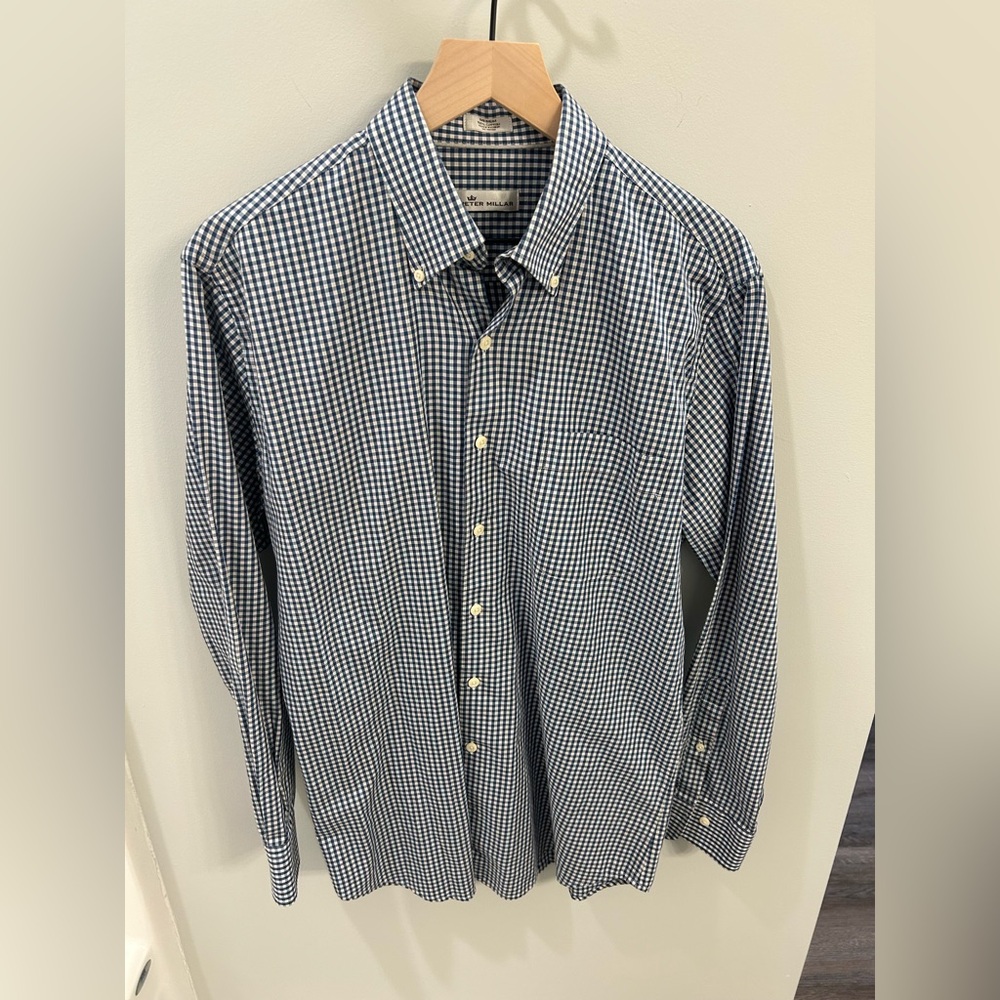 ✨ Peter Millar Men’s Button Down Shirt – Size Medium ✨